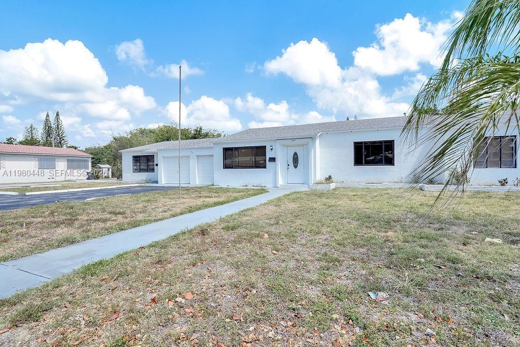 2417 Pierce St, Hollywood FL 33020 photo 5