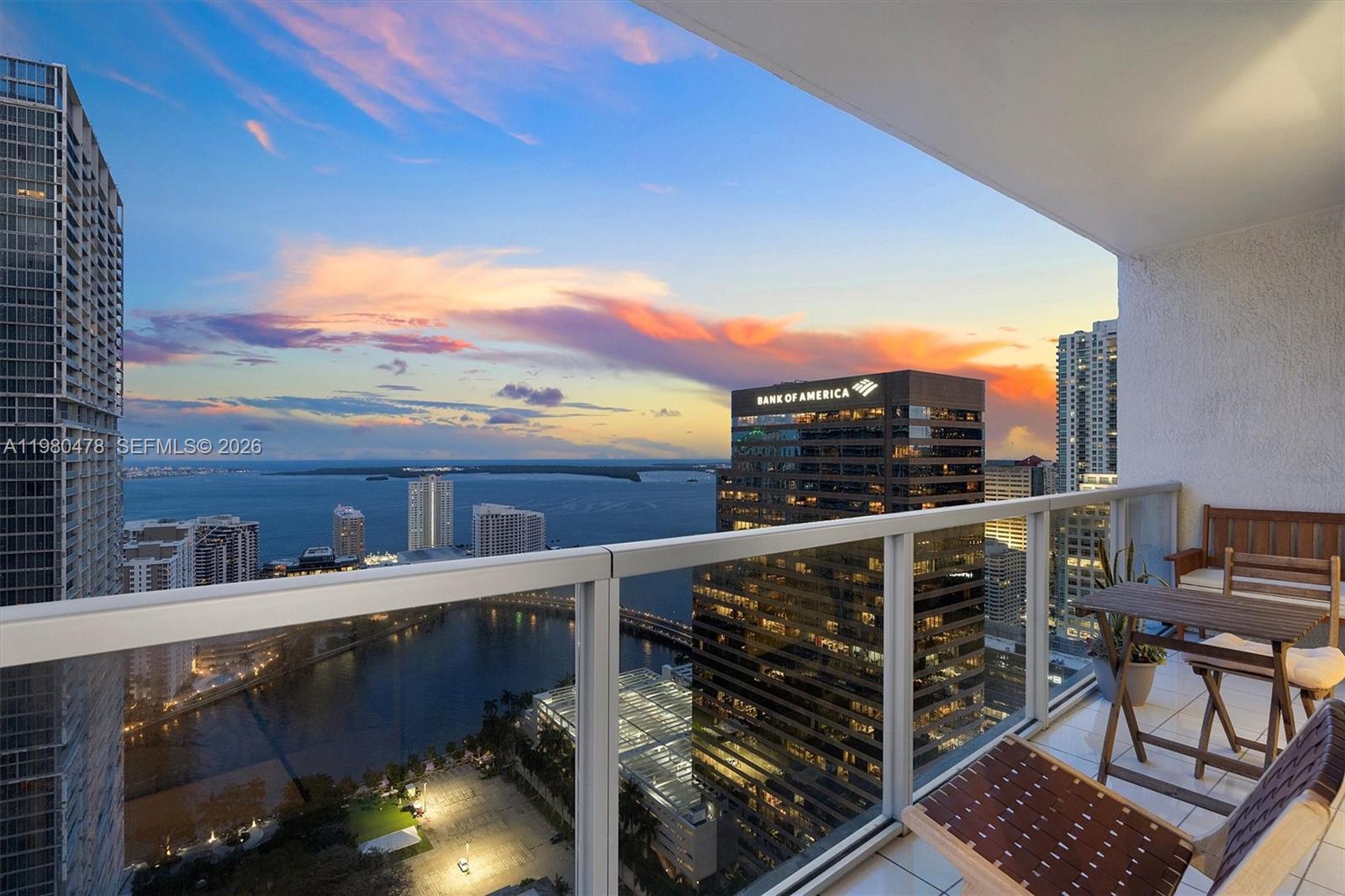 500 Brickell Ave # 4101, Miami FL 33131 photo 2