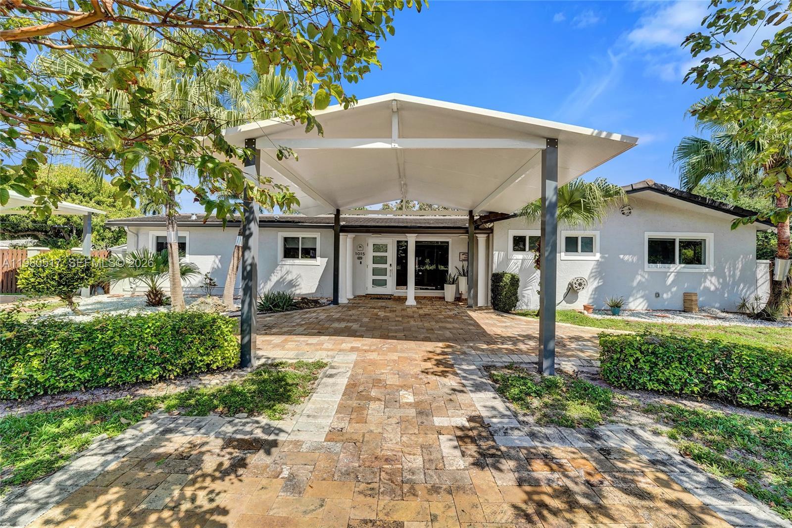 1015 S 14th Ave, Hollywood FL 33020 photo 3
