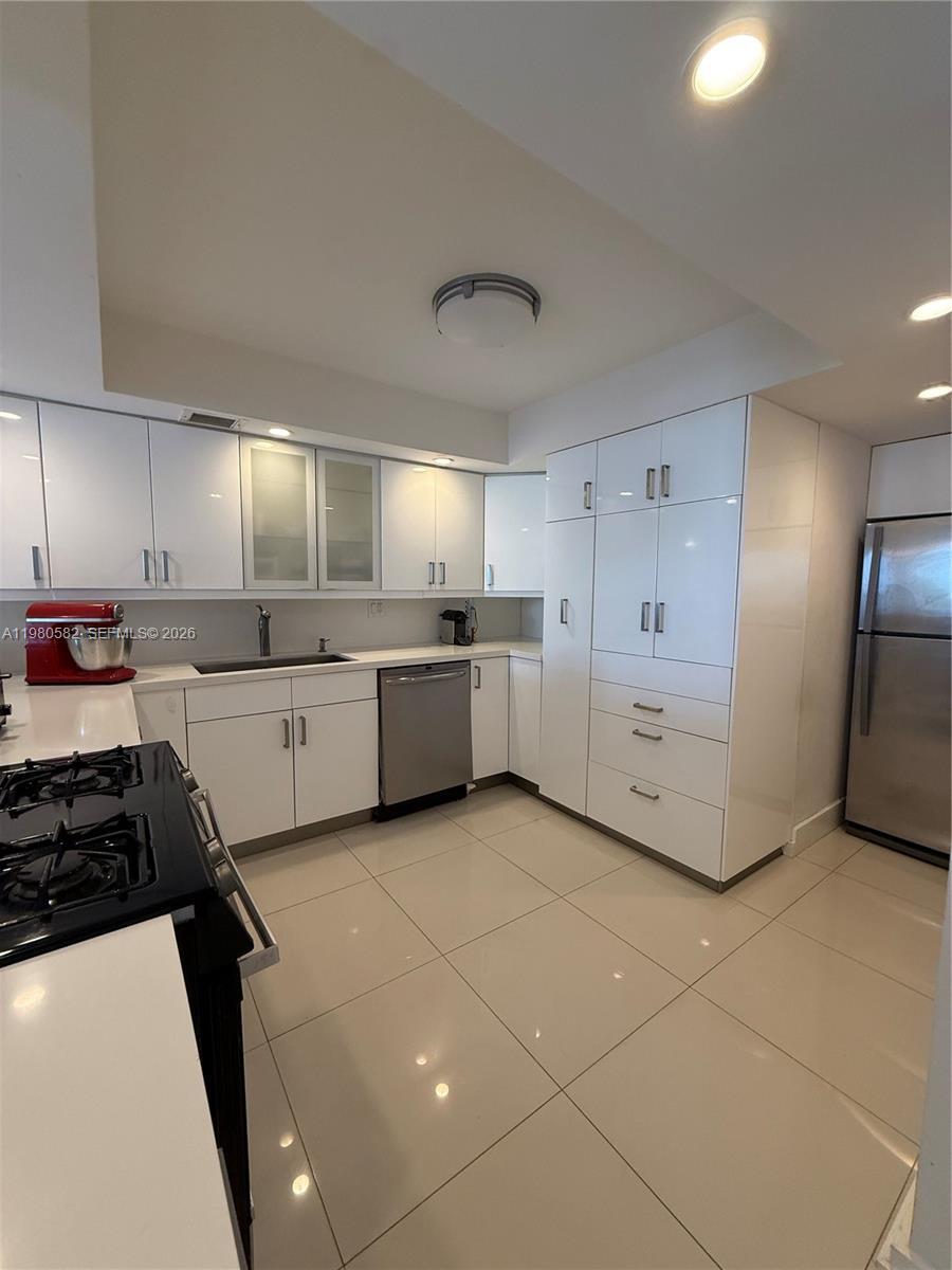 3140 S Ocean Dr # 310, Hallandale Beach FL 33009 photo 3