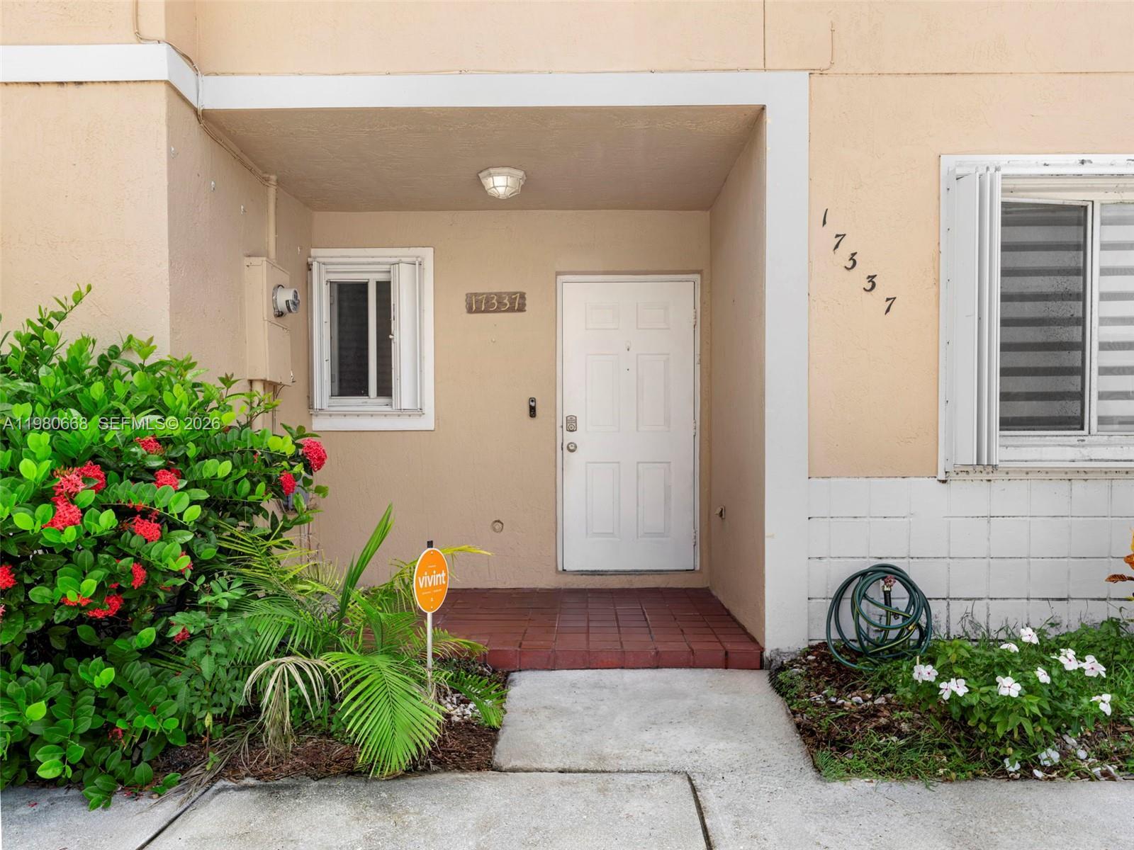 17337 SW 140th Ct, Miami FL 33177 photo 4