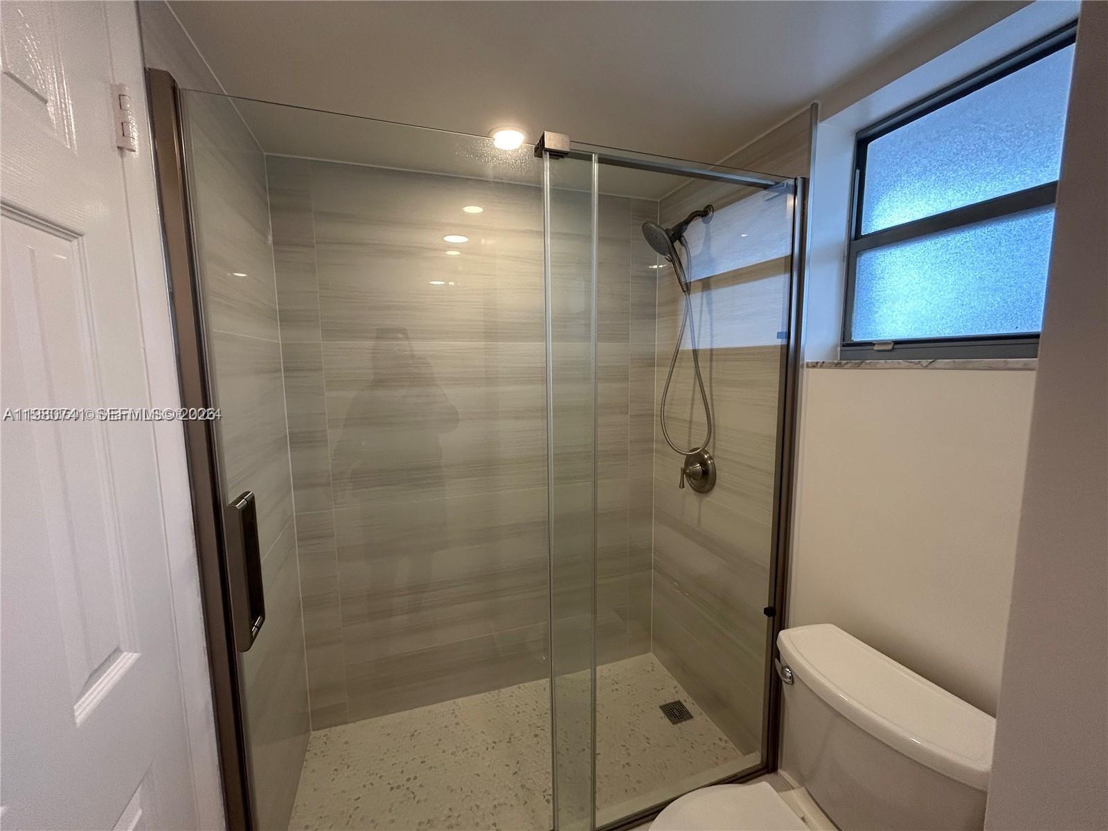 3550 NE 169th St # 303, North Miami Beach FL 33160 photo 5