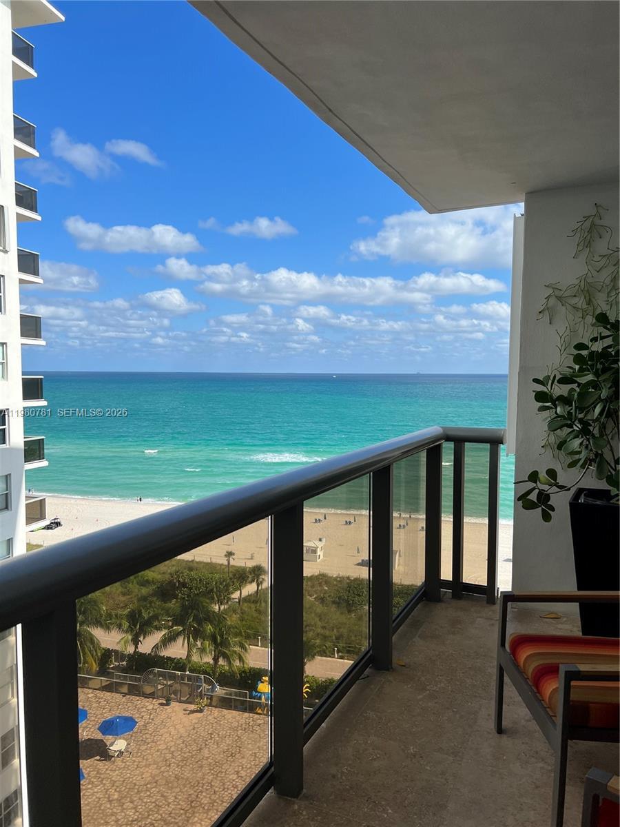 6039 Collins Ave # 1223, Miami Beach FL 33140 photo 5