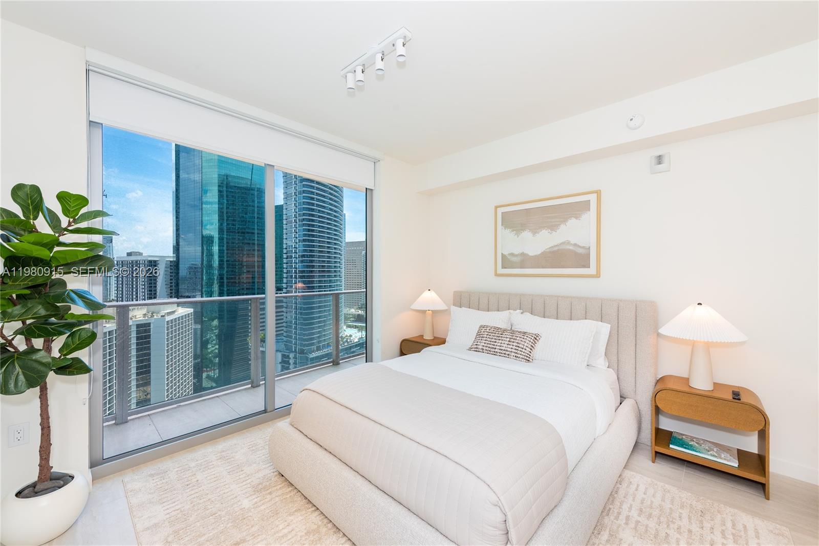 77 SE 5th Street # 3204, Miami FL 33131 photo 2