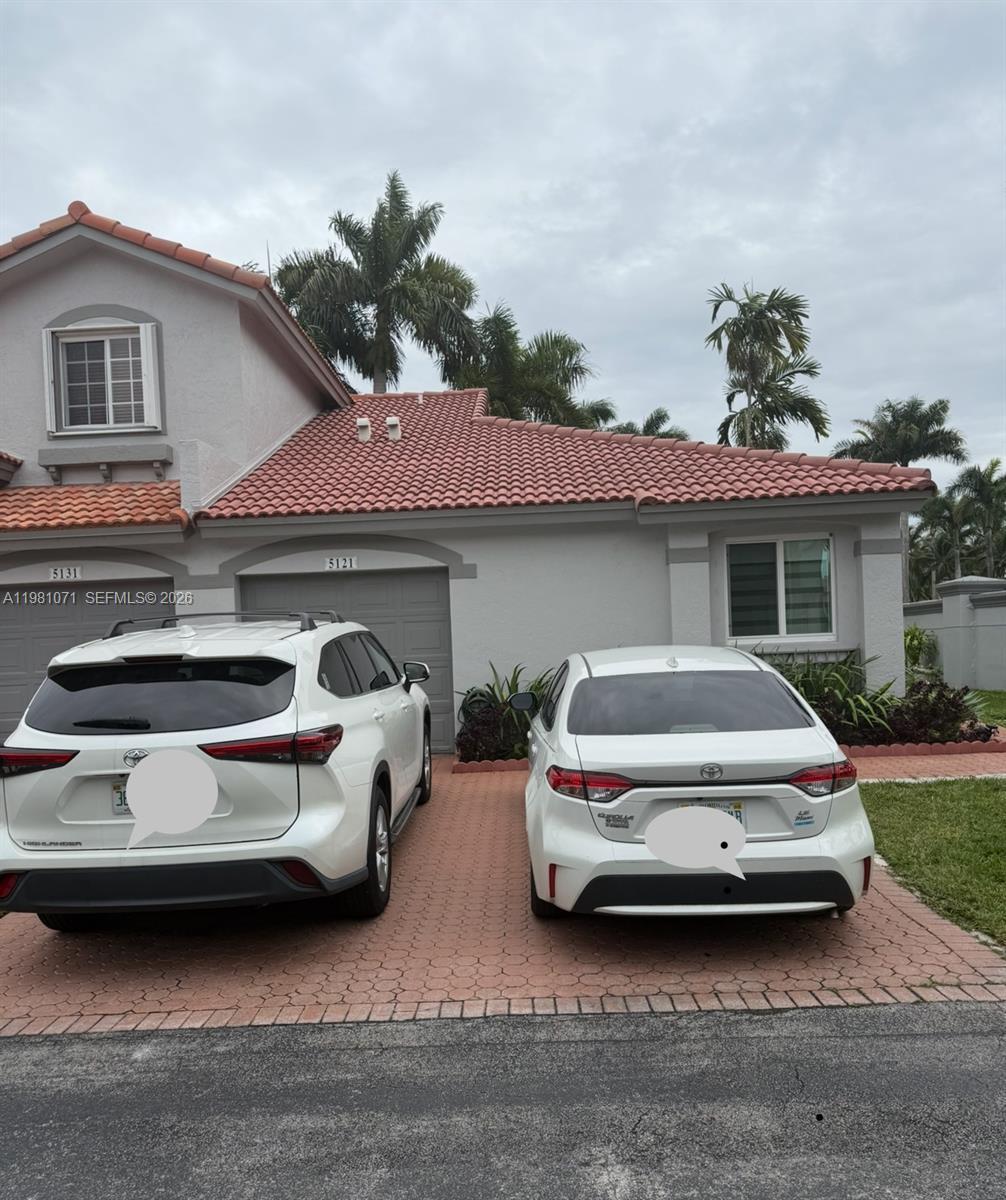5121 NW 114th Ct, Doral FL 33178 photo 3