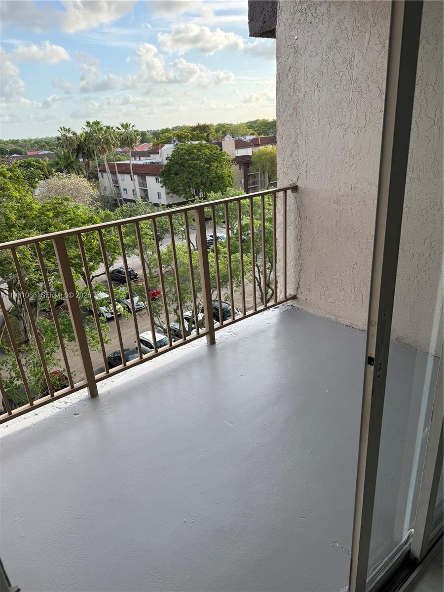 15231 SW 80th St # 615, Miami FL 33193 photo 3