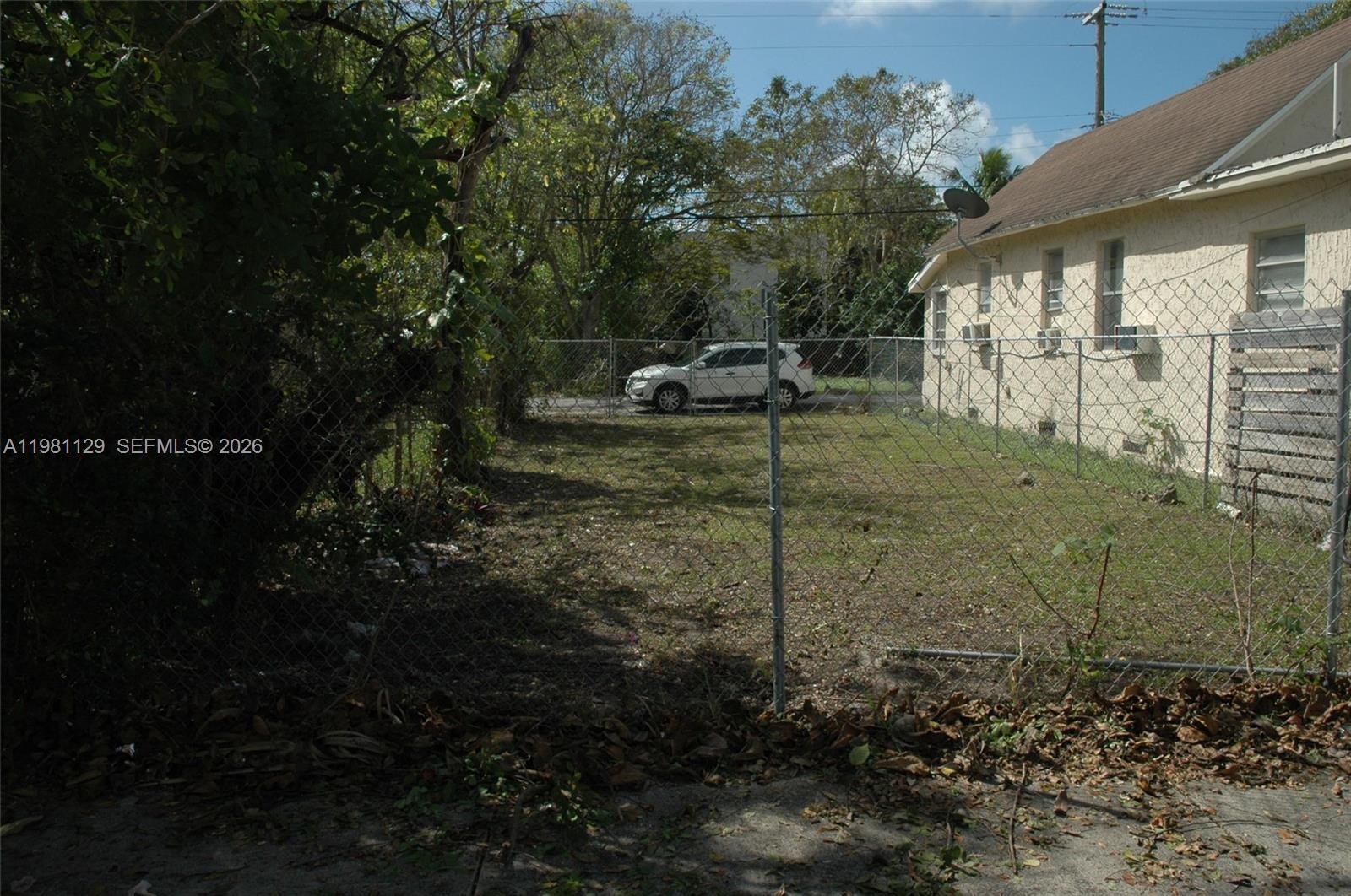 3817 Washington Ave, Miami FL 33133 photo 2