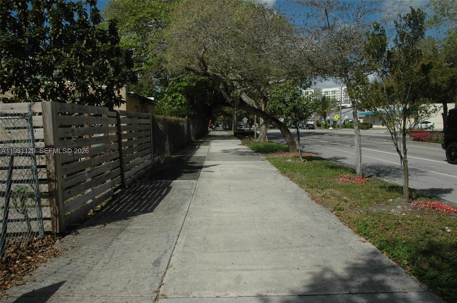 3817 Washington Ave, Miami FL 33133 photo 3