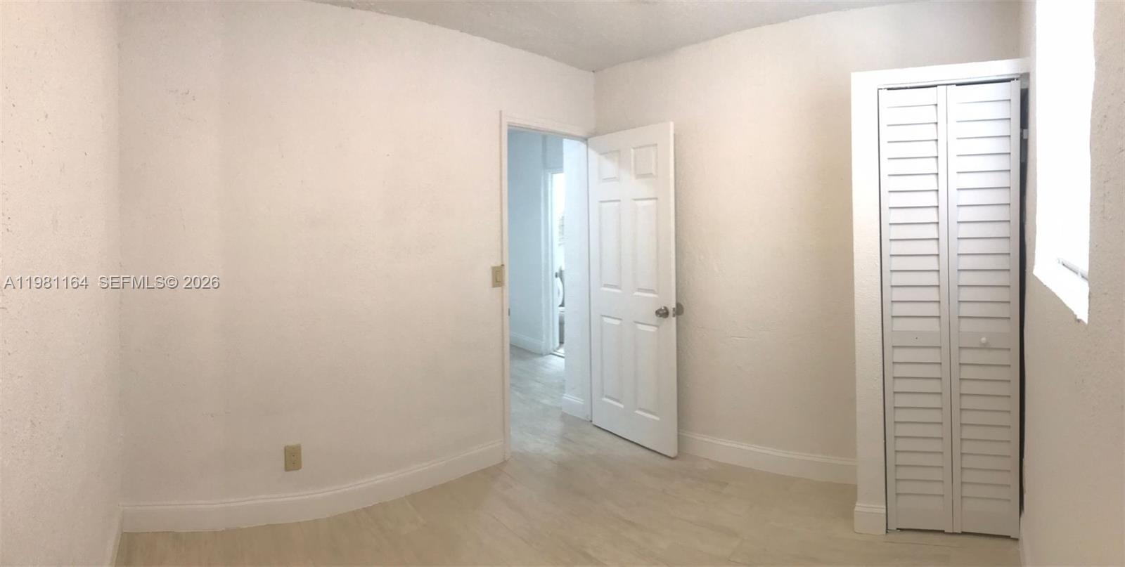 Miami, FL 33136 photo 2