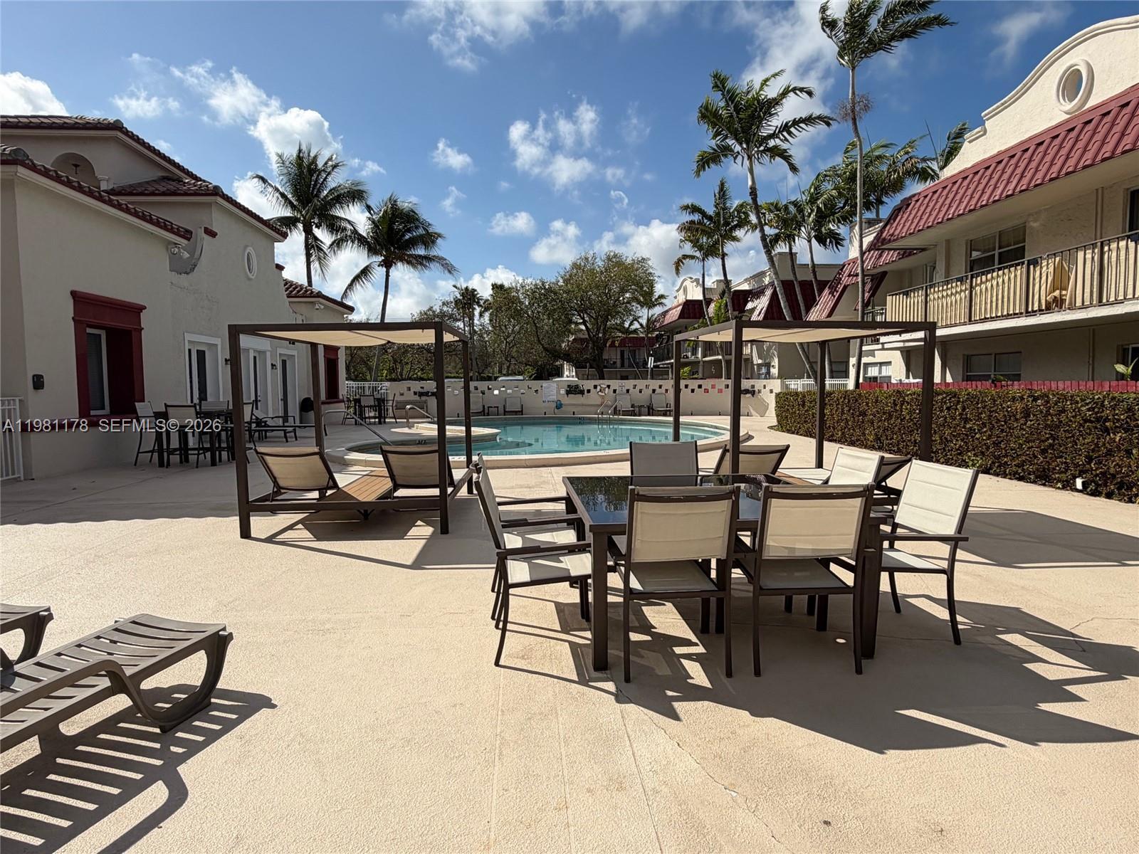 6709 N Kendall Dr # 209, Pinecrest FL 33156 photo 2