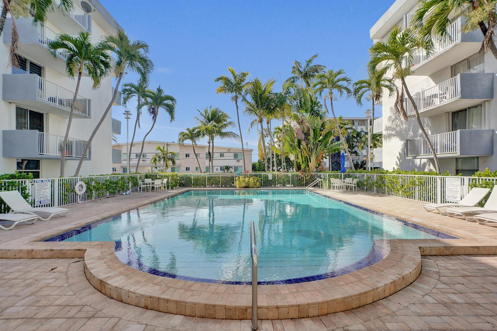 1801 S Treasure Drive # 528, North Bay Village FL 33141
