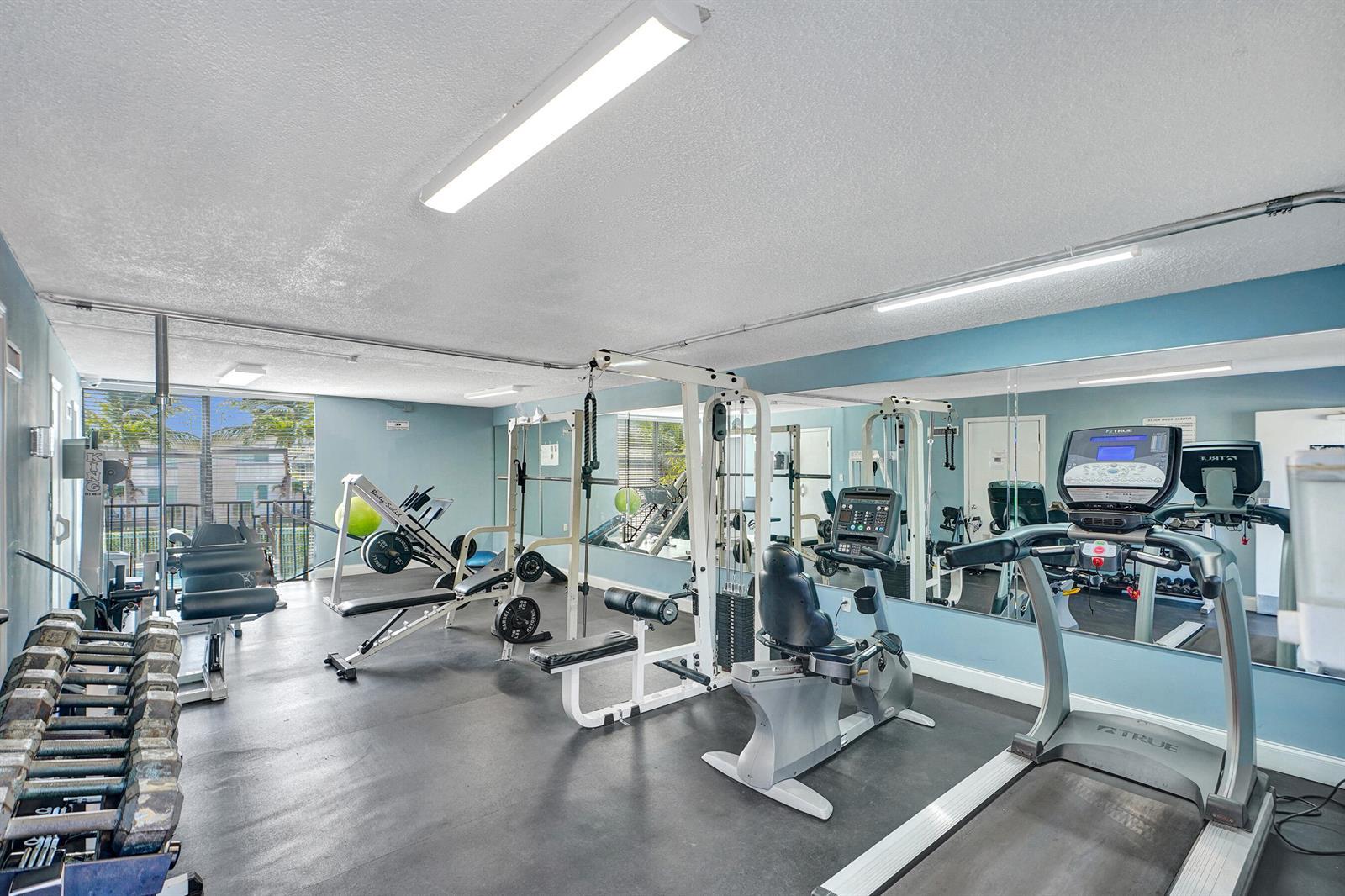 1801 S Treasure Drive # 528, North Bay Village FL 33141 photo 4