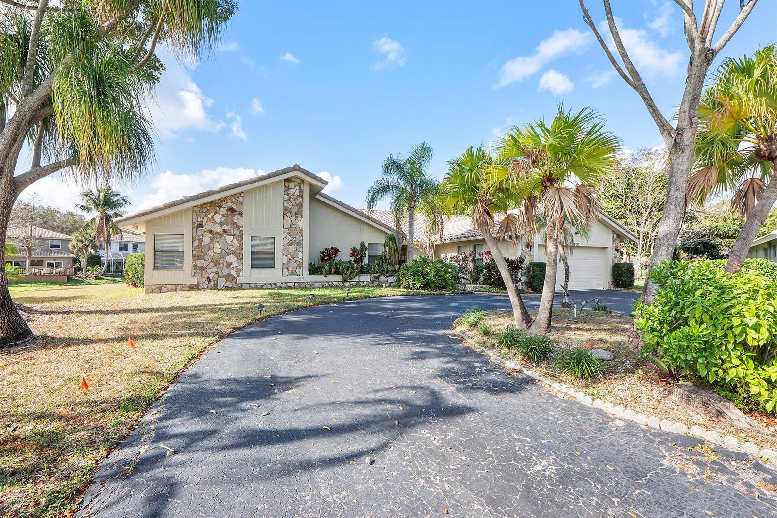 1300 NW 97th Terrace, Coral Springs FL 33071