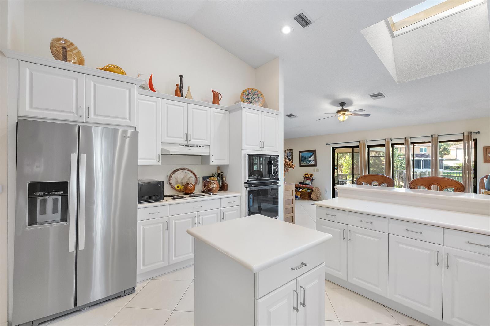 1300 NW 97th Terrace, Coral Springs FL 33071 photo 4