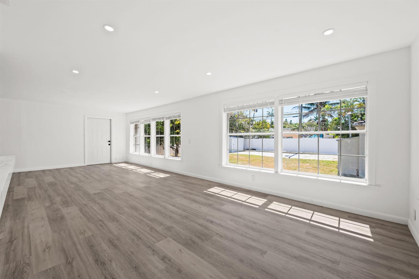 1516 Jefferson Street, Hollywood FL 33020 photo 4
