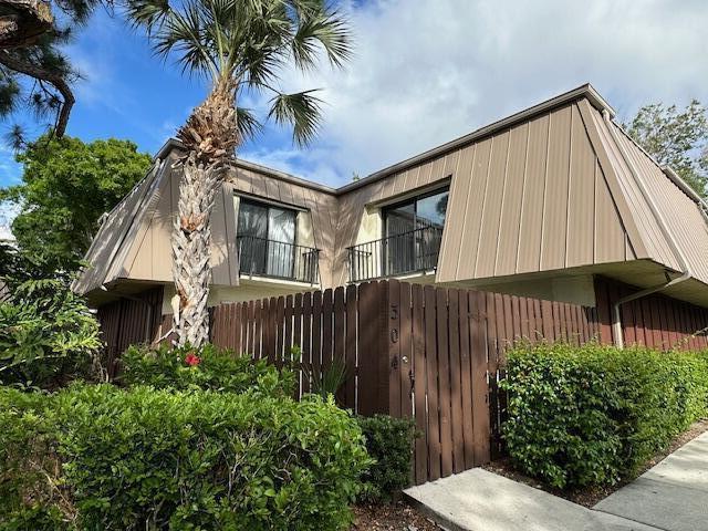 304 Miramar Lane # C4, Palm Beach Gardens FL 33410