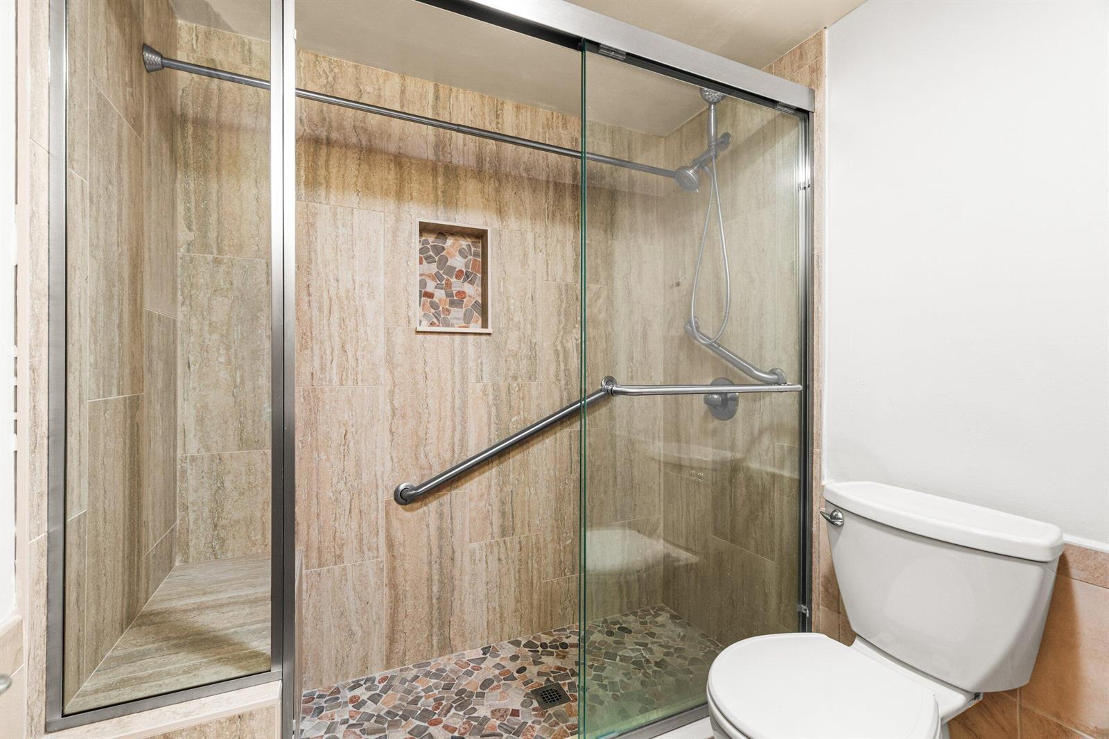 1020 Silk Oak Terrace # 102, Delray Beach FL 33445 photo 4