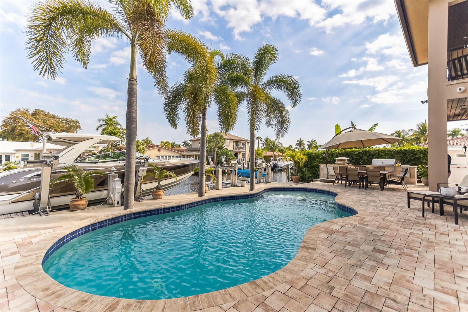 2461 SE 10th Street, Pompano Beach FL 33062 photo 4