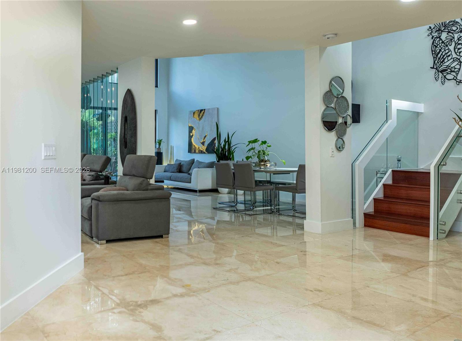 4957 NW 93rd Doral Pl, Doral FL 33178 photo 5