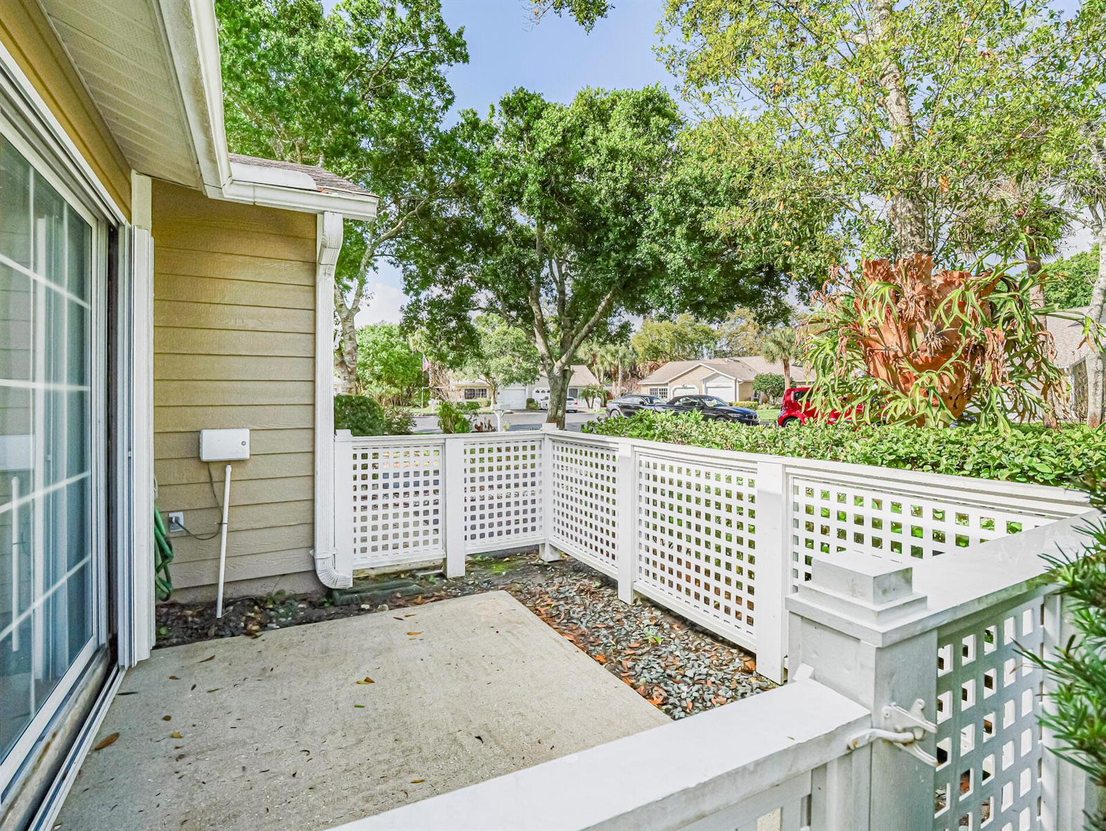 1838 Sixty Oaks Lane, Vero Beach FL 32966 photo 4