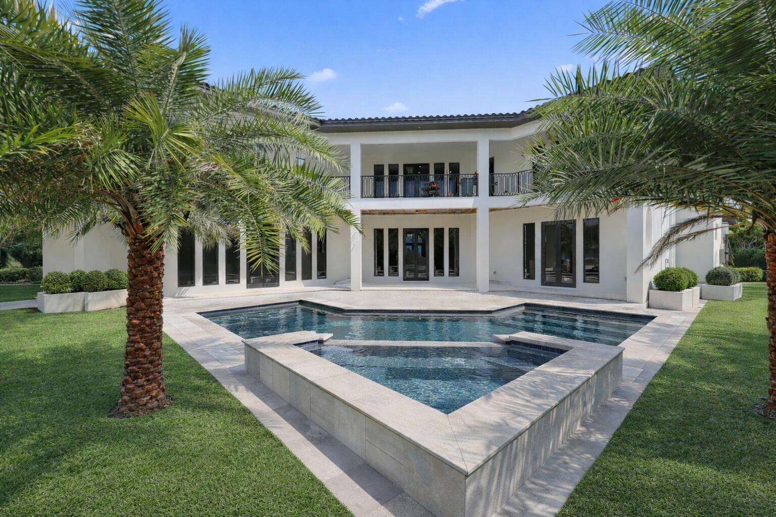 298 NE 8th Street, Boca Raton FL 33432 photo 2