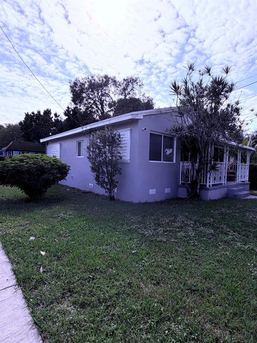 1500 NW 44th Street, Miami FL 33142 photo 5