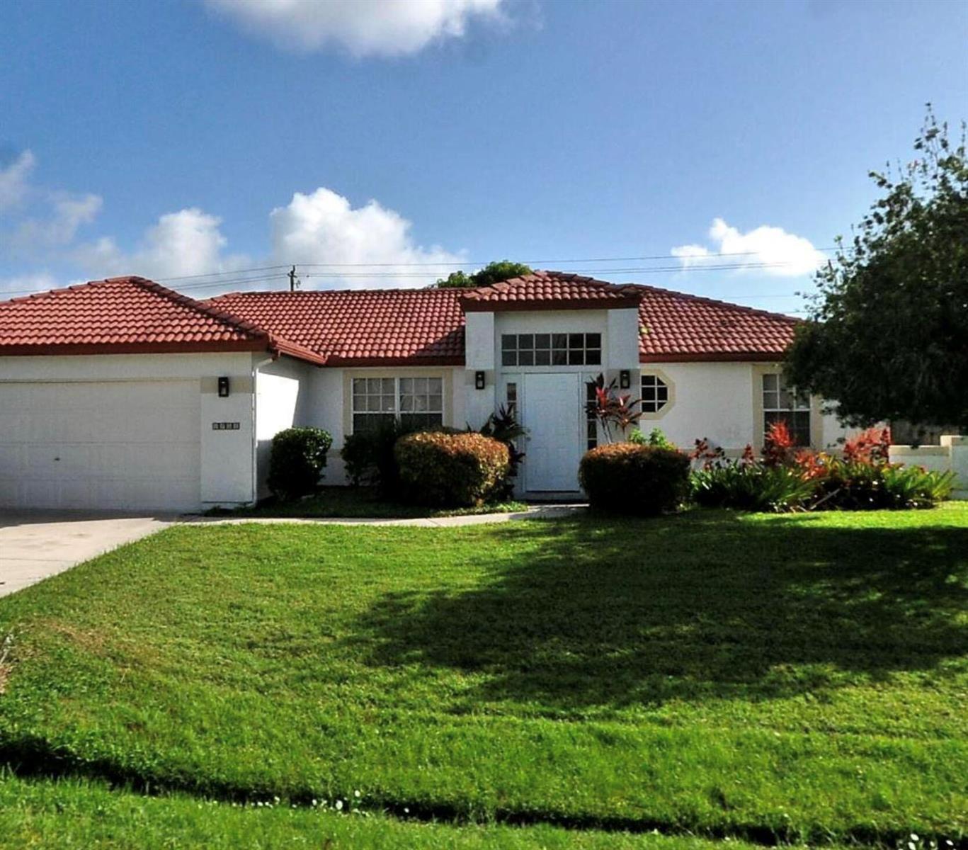 1401 SE Appamattox Terrace, Port St. Lucie FL 34952