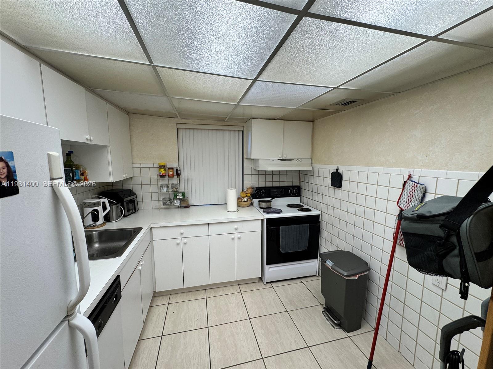 701 Three Islands Blvd # 103, Hallandale Beach FL 33009 photo 4