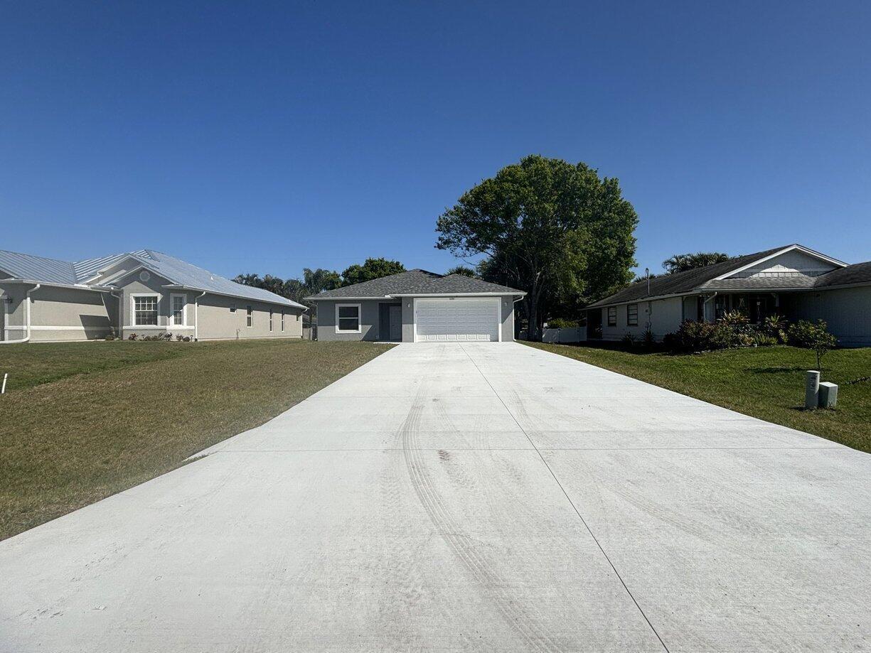 1330 28th Avenue, Vero Beach FL 32960 photo 2