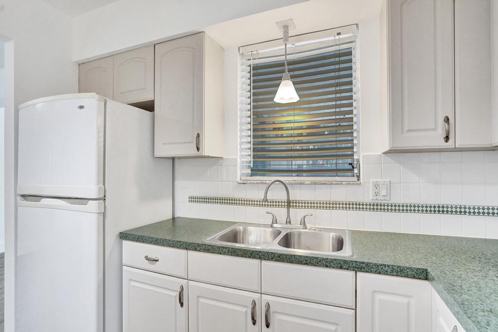 1506 Cleveland Street, Hollywood FL 33020 photo 5