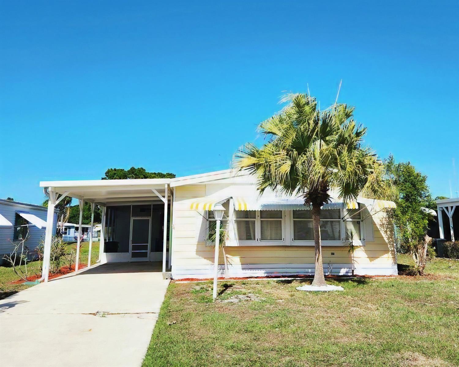 98 Camino Del Rio, Port St. Lucie FL 34952