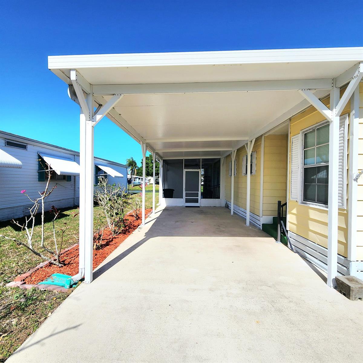 98 Camino Del Rio, Port St. Lucie FL 34952 photo 5