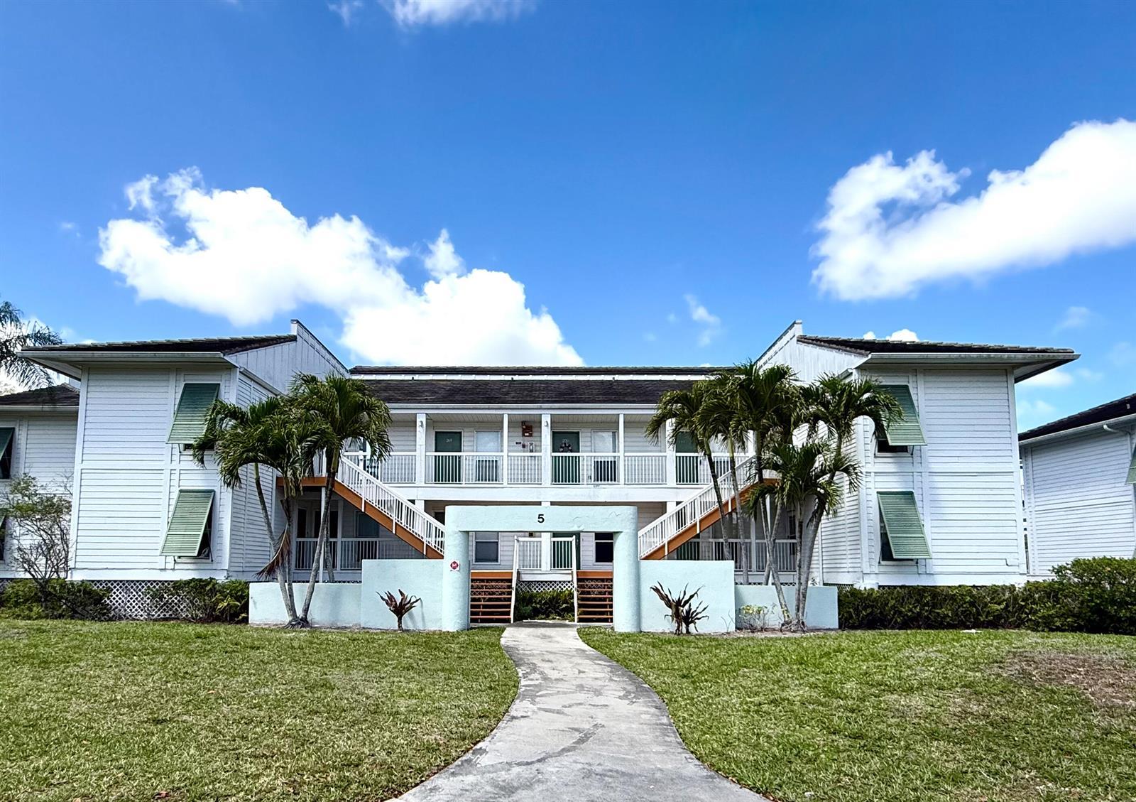 167 Cypress Point Drive, Palm Beach Gardens FL 33418 photo 3