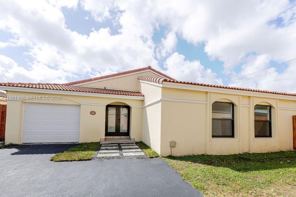 8940 SW 4th Ter, Miami FL 33174