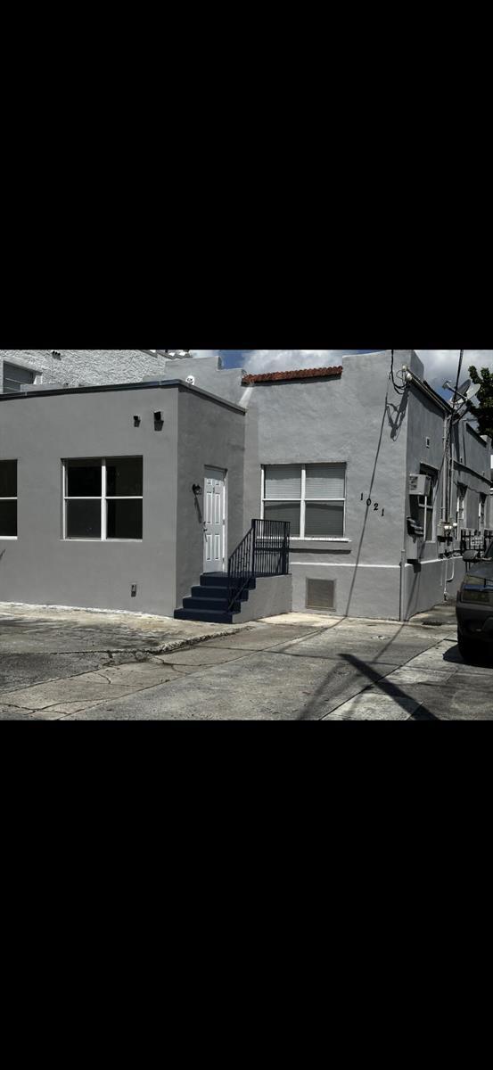 1021 SW 5th Street, Miami FL 33130