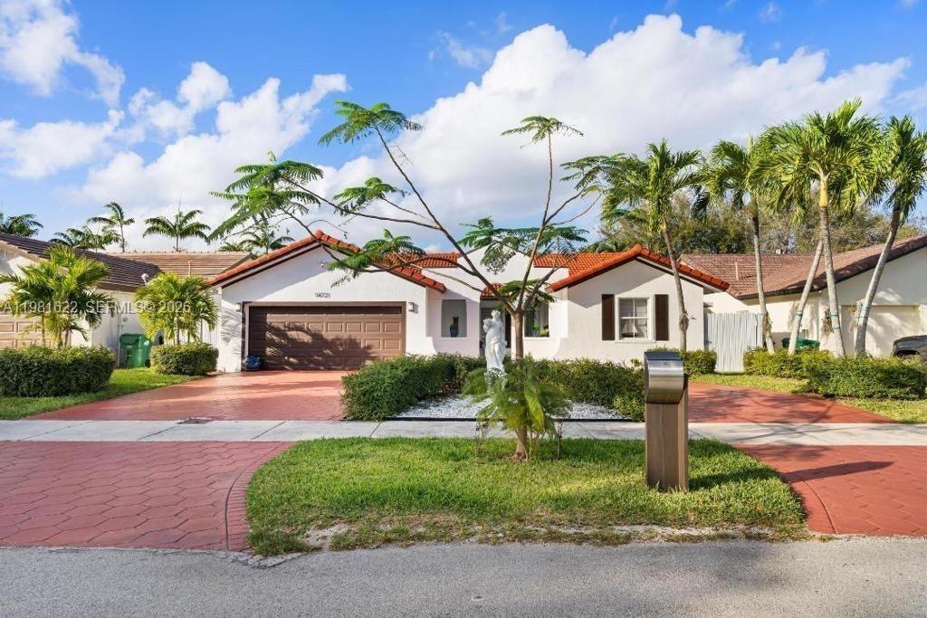 14721 SW 170th Ter, Miami FL 33187 photo 2