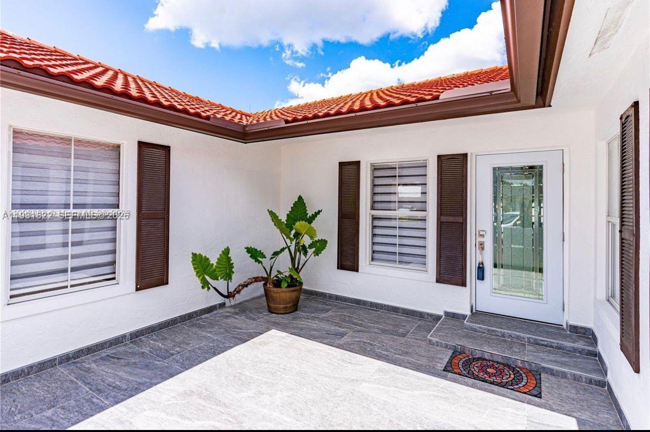14721 SW 170th Ter, Miami FL 33187 photo 4