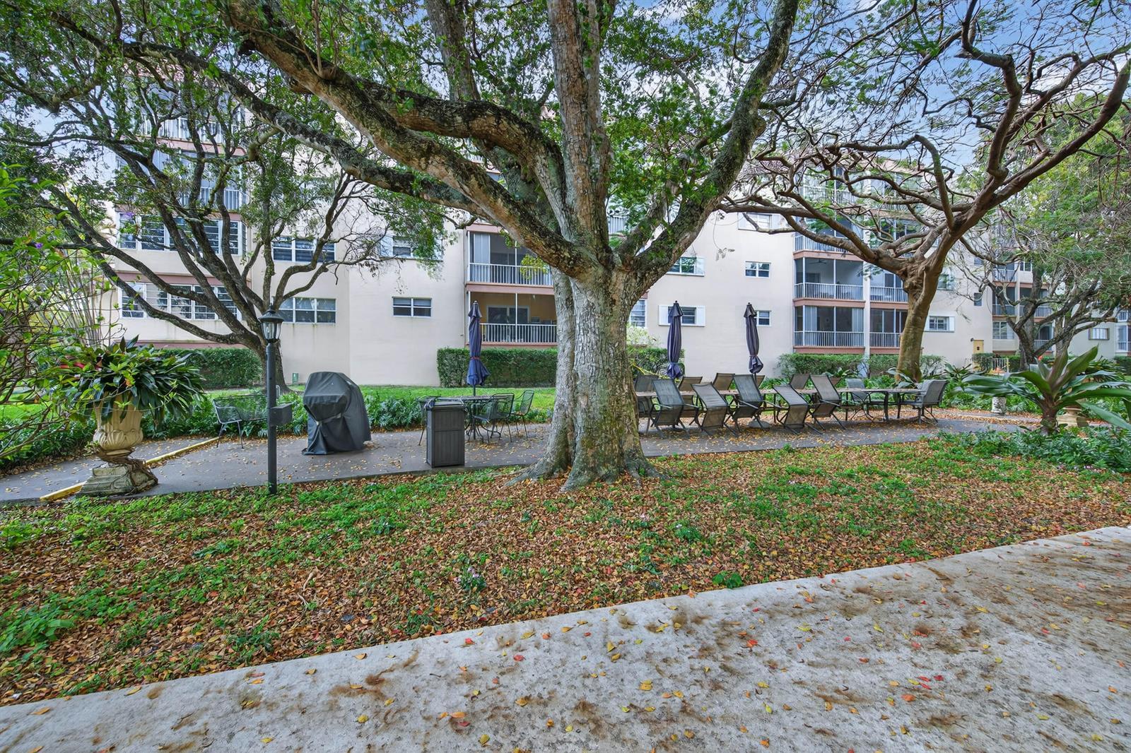 6731 Cypress Road # 402, Plantation FL 33317 photo 4