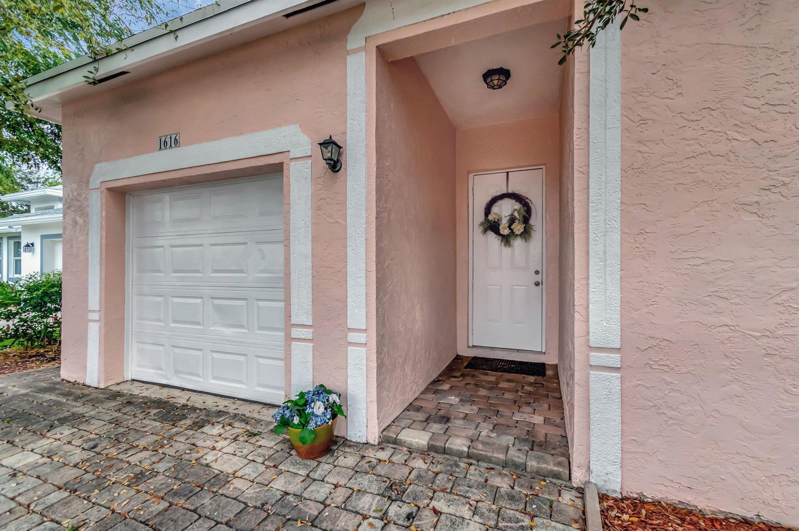 1616 S Johnson Street, FL 33460 photo 3