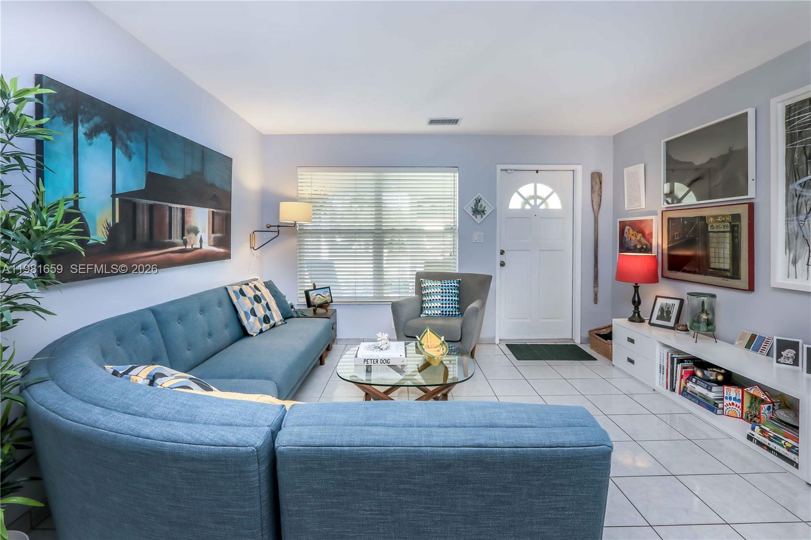 2209 N 15th Ave, Hollywood FL 33020 photo 3