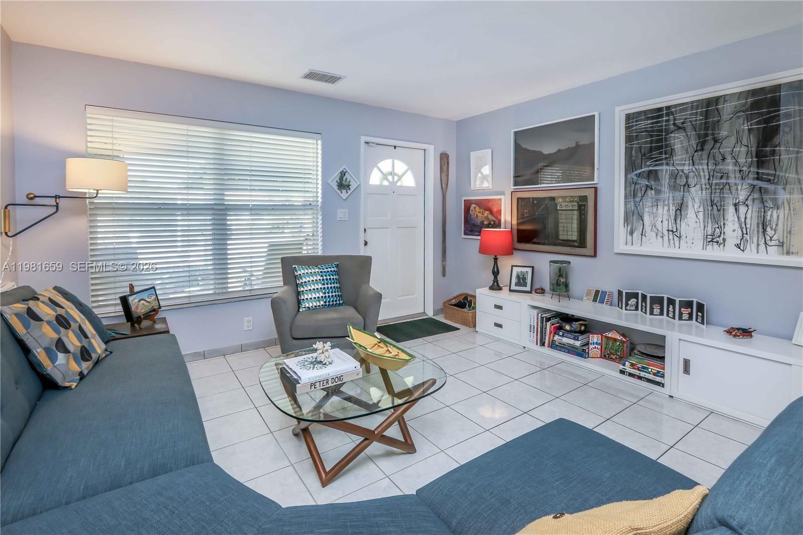 2209 N 15th Ave, Hollywood FL 33020 photo 5