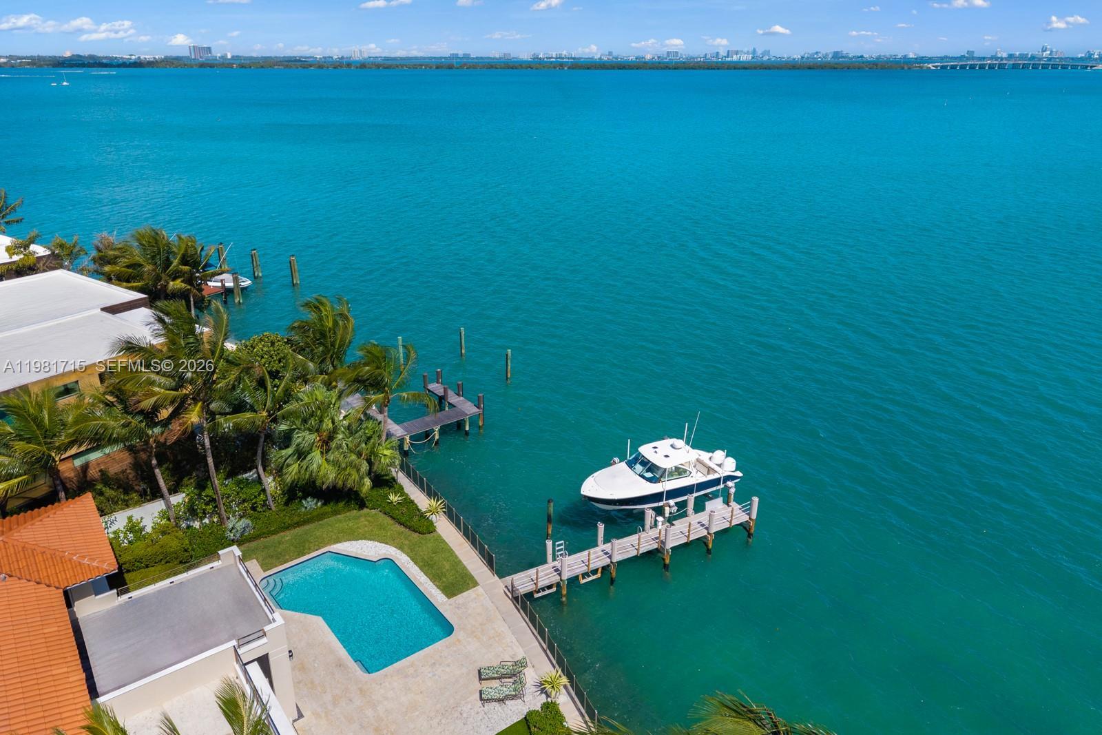 821 E Dilido Dr, Miami Beach FL 33139 photo 4