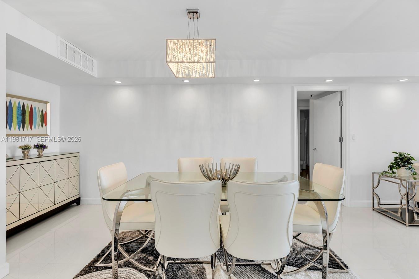 20515 E Country Club Dr # 2242, Aventura FL 33180 photo 4