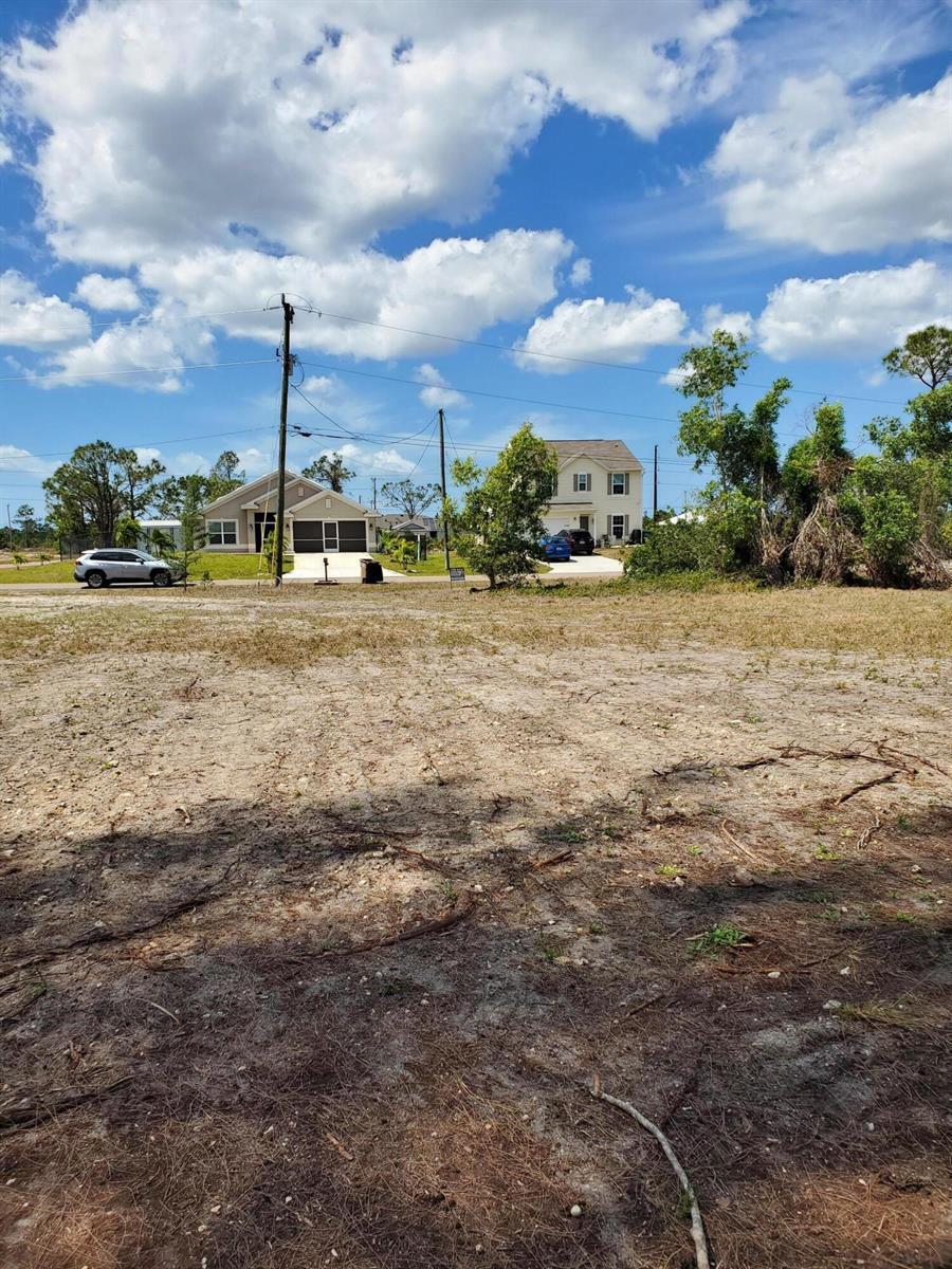 3905 NE 9th Avenue, Cape Coral FL 33909 photo 4