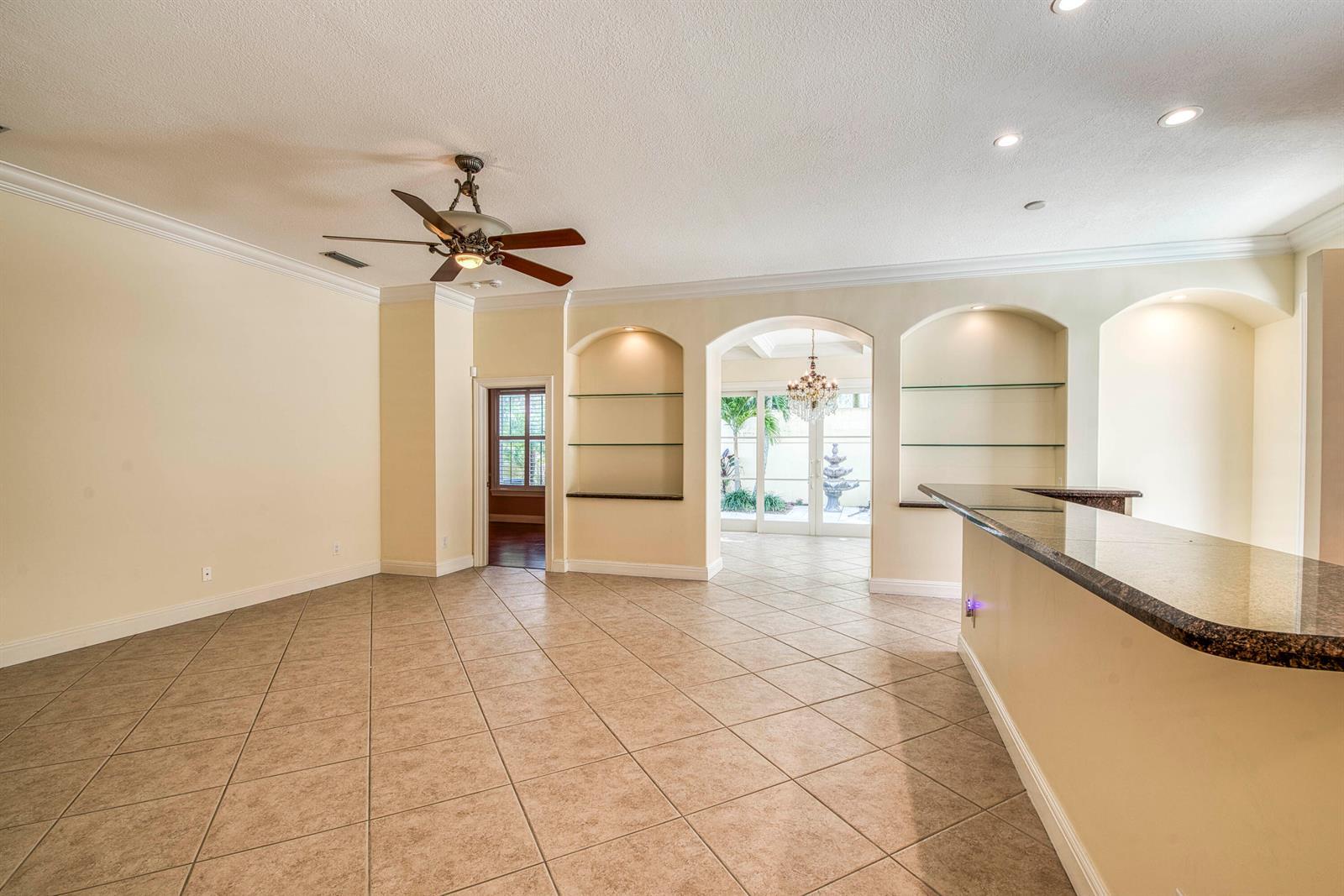 190 S Hampton Drive, Jupiter FL 33458 photo 3