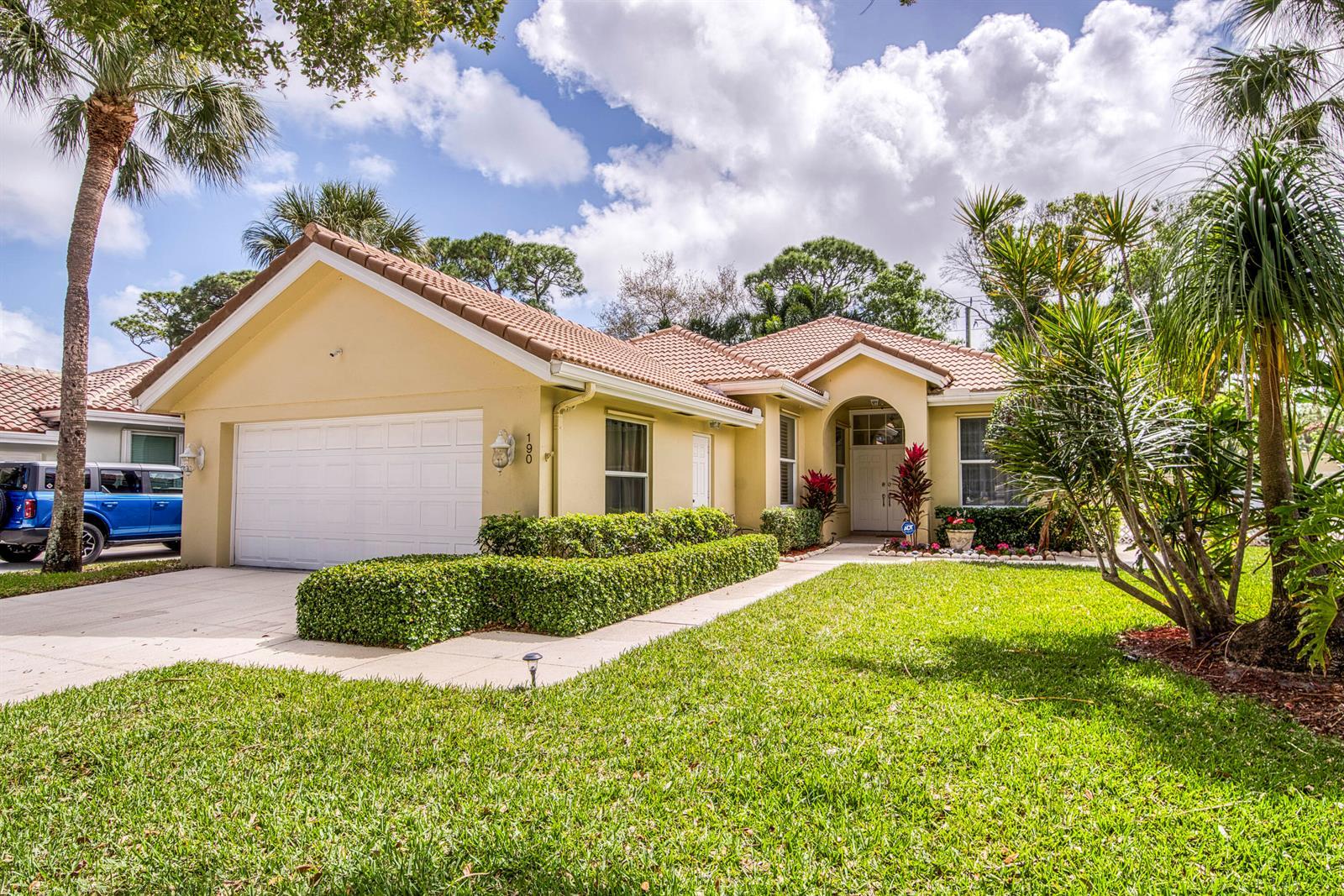 190 S Hampton Drive, Jupiter FL 33458