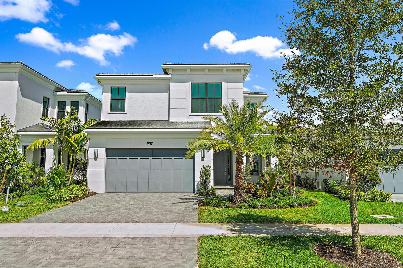 13577 Artisan Circle, Palm Beach Gardens FL 33418 photo 2
