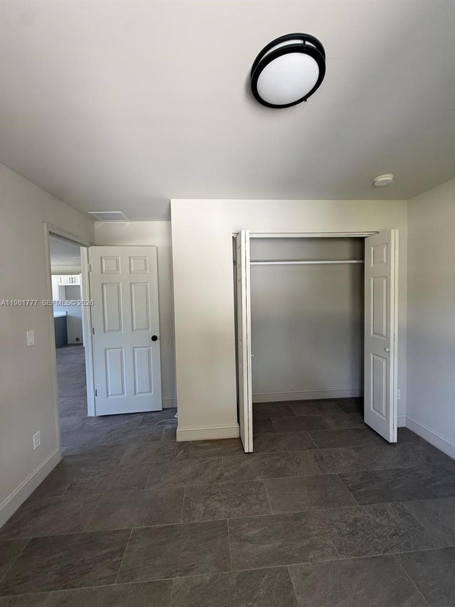 2806 NW 9th Ct, Fort Lauderdale FL 33311 photo 5