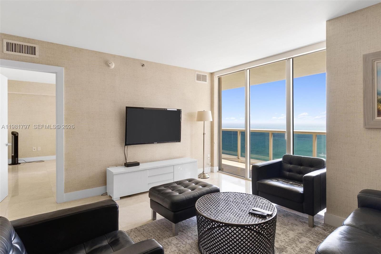 1830 S Ocean Dr # 2904, Hallandale Beach FL 33009 photo 3