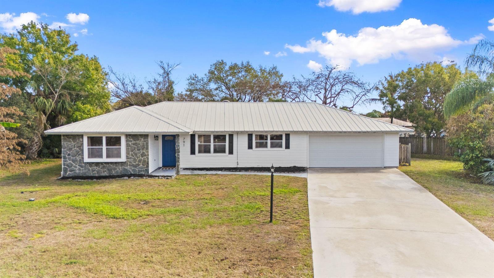 791 SE River Court, Port St. Lucie FL 34983 photo 4